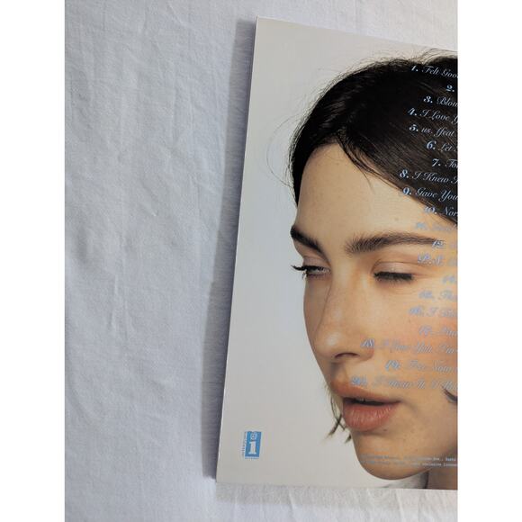 Gracie Abrams The Secret of Us Deluxe Vinyl Blood Records 1 Year Anniversary - Picture 11 of 16